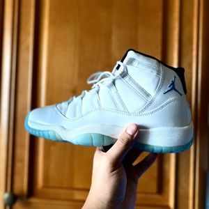 Columbia Jordan 11